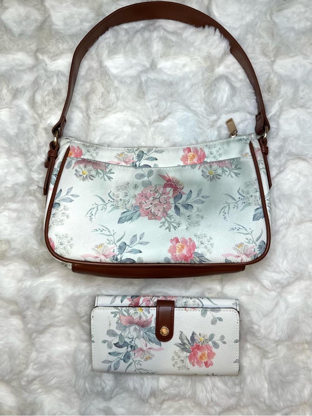 Two Piece Set- Floral Print White & Brown Shoulder Bag & Wallet - Women’s - Picture 5 of 5
